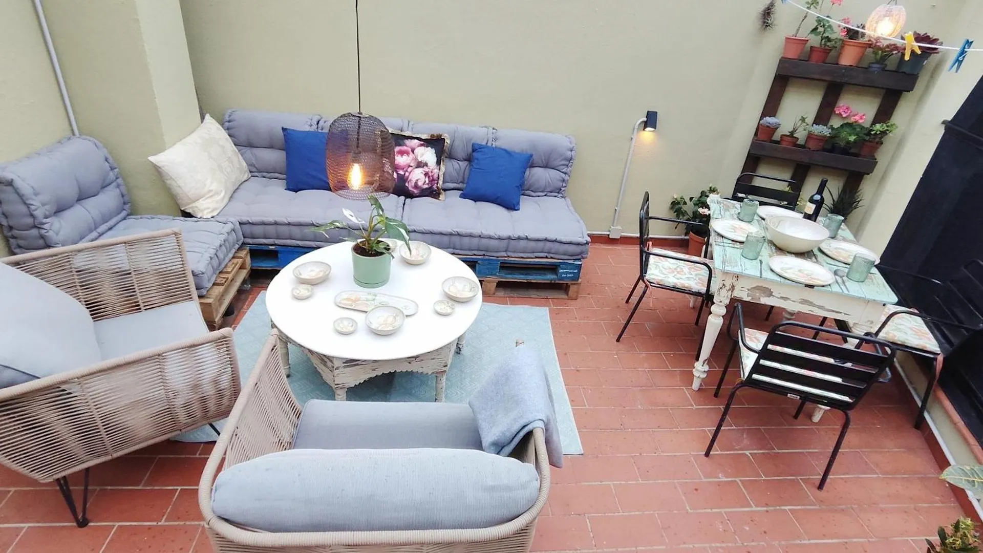 La Terraza De La Linea elérhetőségei